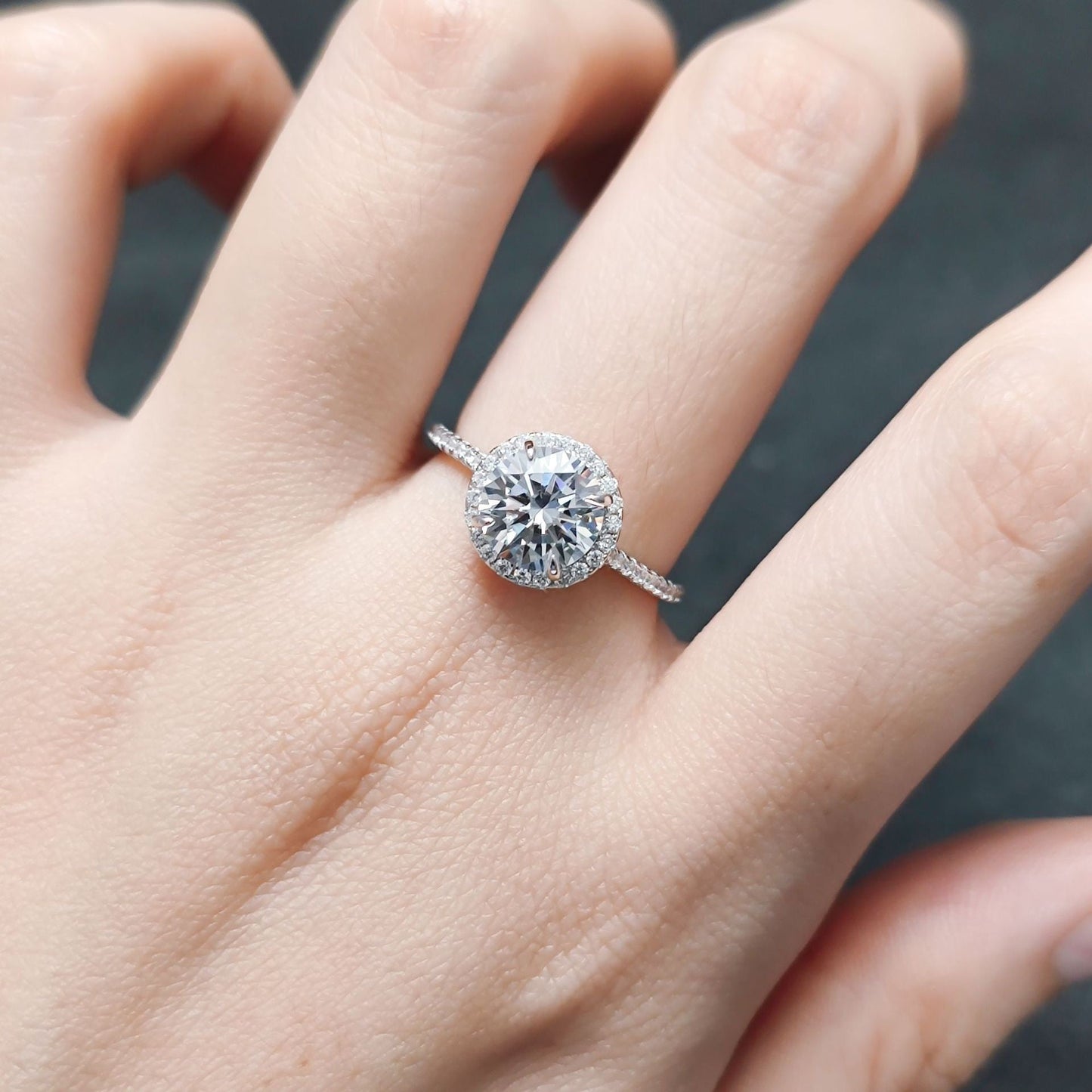 Timeless Elegance: 925 Sterling Silver 1.5 Carat Moissanite Engagement Ring