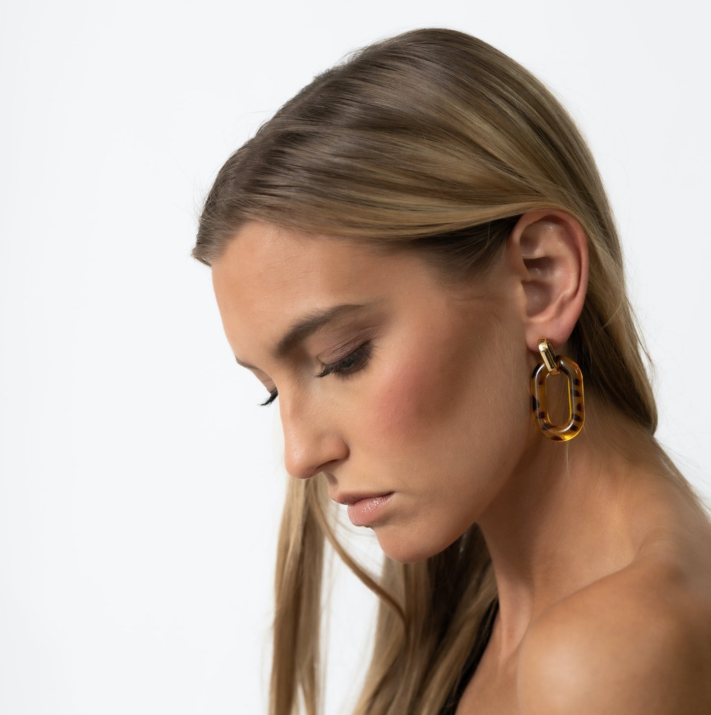 BOHO CHIC OVAL EARRINGS